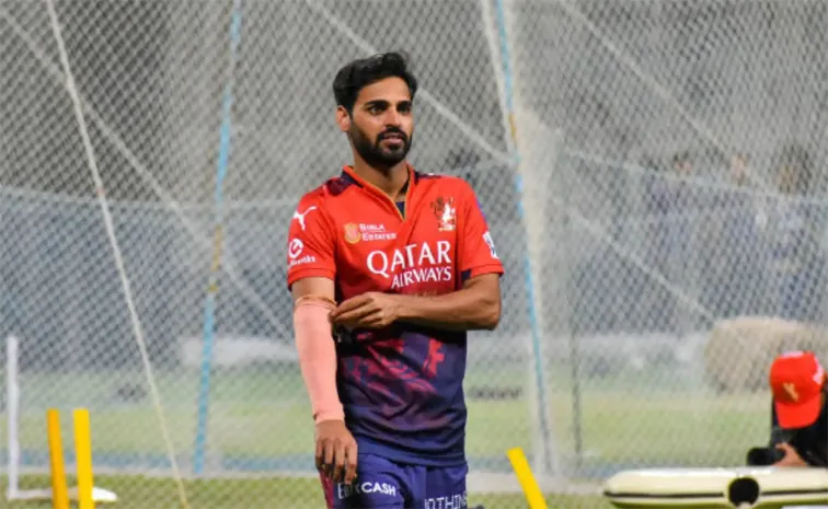 Bhuvneshwar Kumar Poor Spell Makes RCB Sweat Before IPL Retention