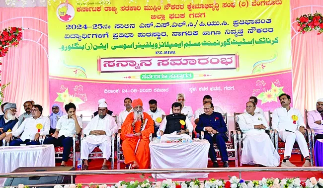 అత్యున్నత సాధనకు చదువు ఒక్కటే మార్గం 