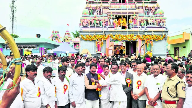వైభవంగా మారెమ్మ దేవి జాతర