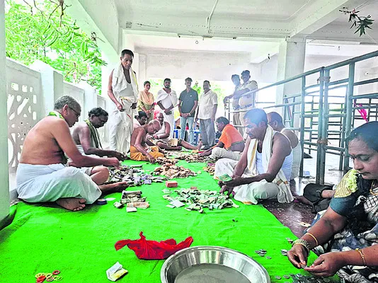 ఒడ్డిమెట్ట గణపతి ఆదాయం రూ.4 లక్షలు