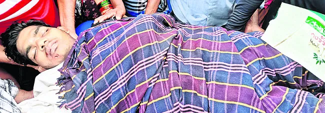 యువకు