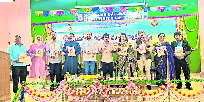 మంచిని చూసే తత్వం భువనచంద్రది