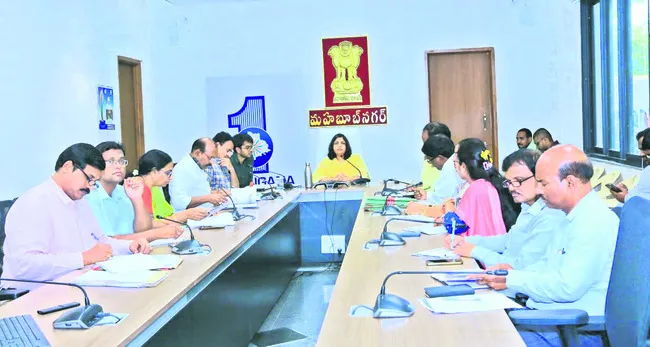 ప్రతి శుక్రవారం శుభ్రత పాటించాలి