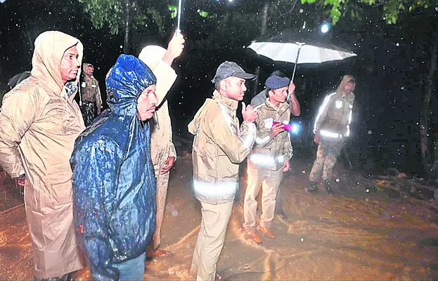 అధికా