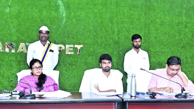 అంకితభావంతో పనిచేయాలి