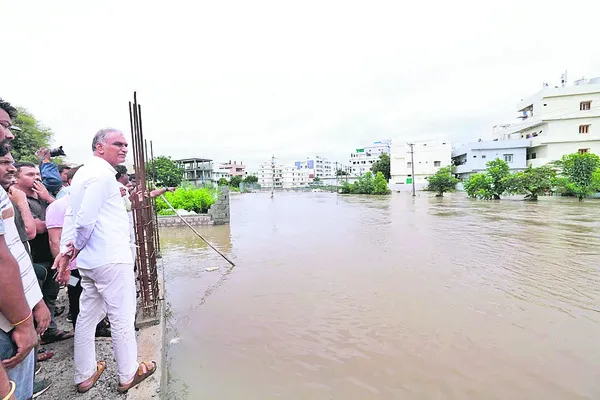 వరద ఉధృతిని తట్టుకునేలా ప్రణాళికలు