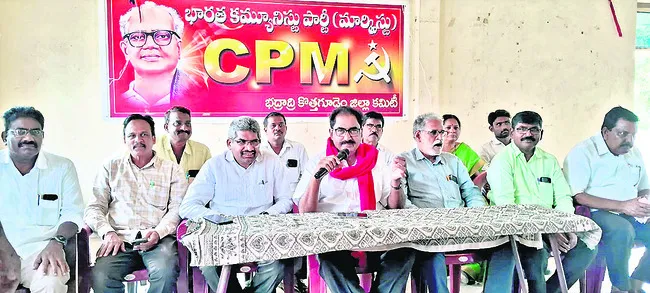 ట్రంప్ వ్యాఖ్యలపై మోదీ సమాధానం చెప్పాలి