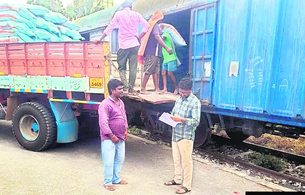 ఉమ్మడి జిల్లాకు ఎల్లో అలర్ట్‌  
