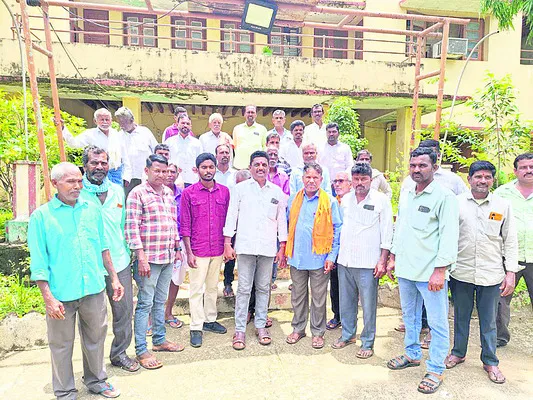 చివరి ఆయకట్టు వరకు నీరందించాలి
