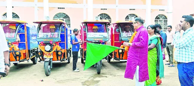 పరిసరాల పరిశుభ్రతతోనే మెరుగైన సమాజం