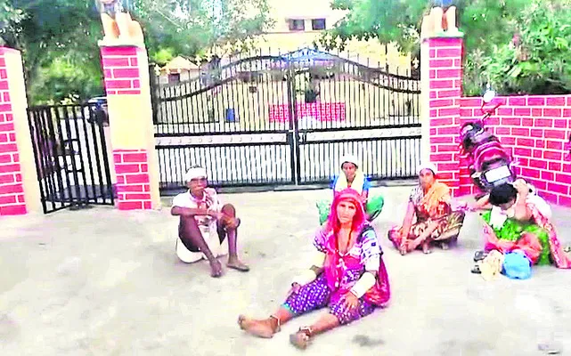 భగ్గుమన్న భూ తగాదాలు..