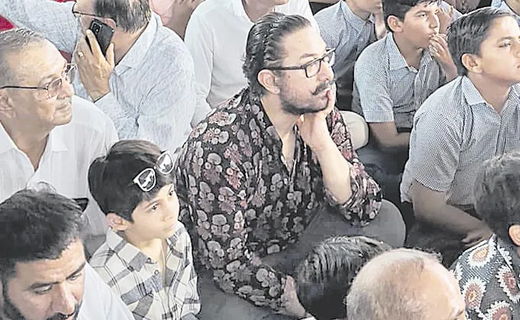 Aamir Khan Revisits Lagaan Village In Bhuj After 25 Years For Sitaare Zameen Par Screening