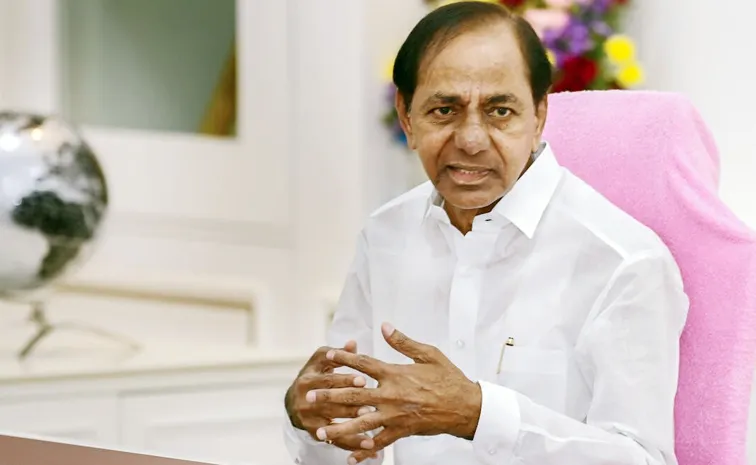 ఎర్రవల్లి ఫాంహౌస్‌లో కేసీఆర్‌ కీలక సమావేశం.. వాటిపైనే చర్చ