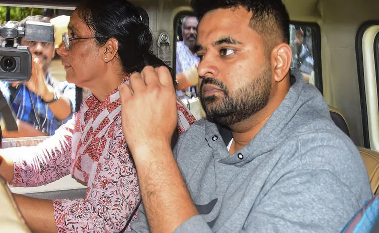 how Prajwal Revanna spent on jail first day