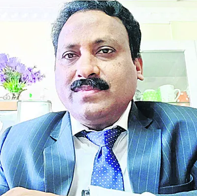 కీచక లెక్చరర్‌కు రిమాండ్‌