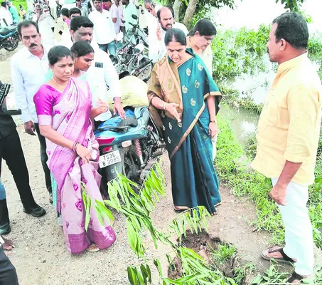 తక్షణ సాయం అందజేయాలి