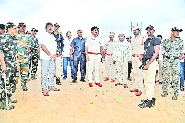 గణేశ్ నిమజ్జనానికి పటిష్ట ఏర్పాట్లు