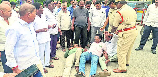 కరెంటు బిల్లులు కట్టలేం