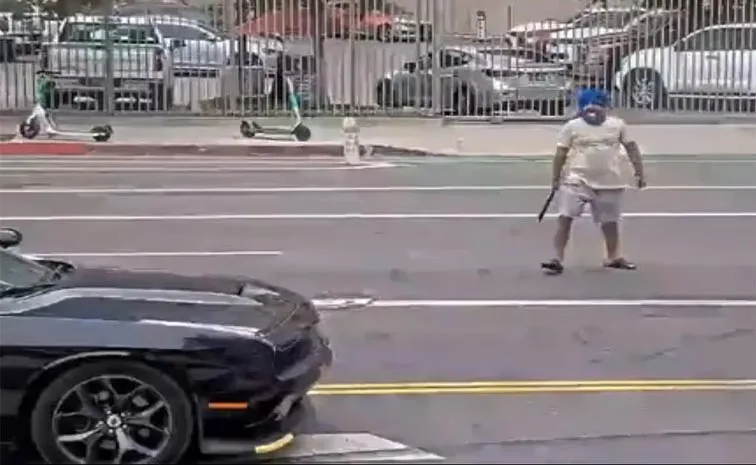 Cops kill Sikh man performing Gatka with sword on Los Angeles street