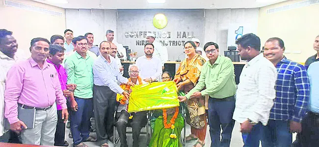 డీఈవో రామారావుకు వీడ్కోలు సన్మానం