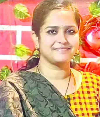 సంతానం కలుగడంలేదని ఉపాధ్యాయురాలు ఆత్మహత్య