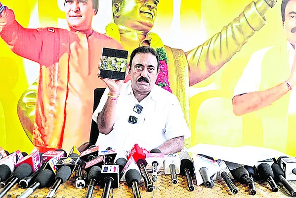 మరోసారి ఎమ్మెల్యే అనుచిత వ్యాఖ్యలు