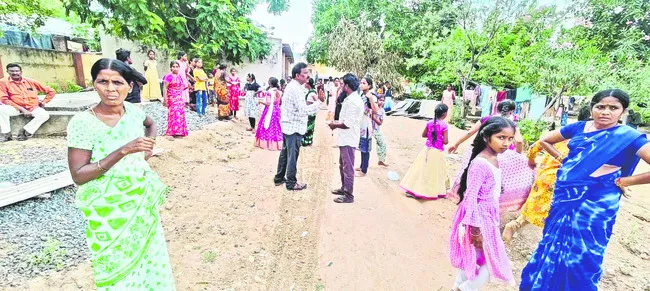 ఈ వాచ్మన్ వద్దండి