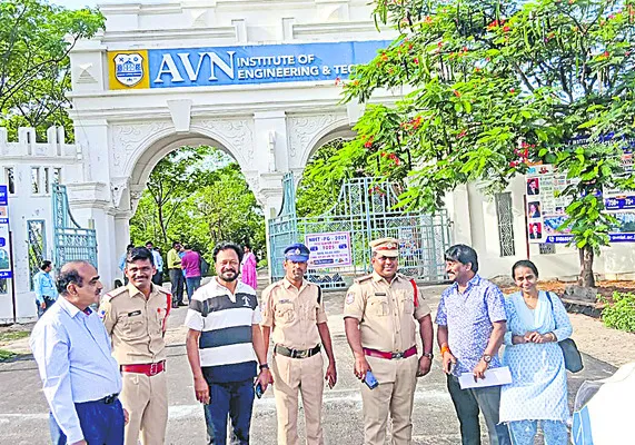 ప్రశాంతంగా నీట్‌ పీజీ పరీక్ష 
