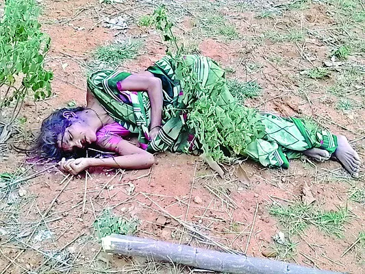 మహిళ దారుణ హత్య