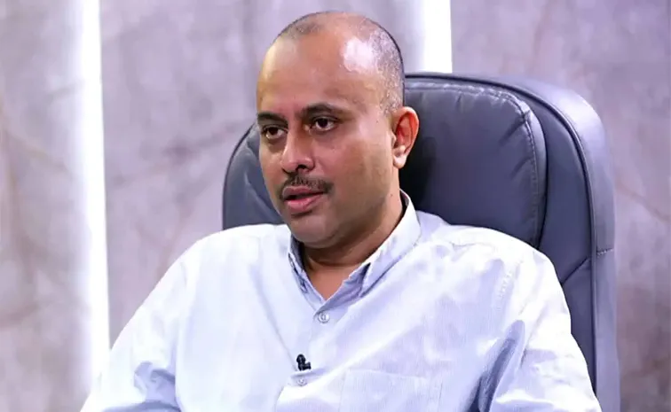 Telugu Film Chamber of Commerce Meeting with Producers over Workers 30 Pc Hike Demand