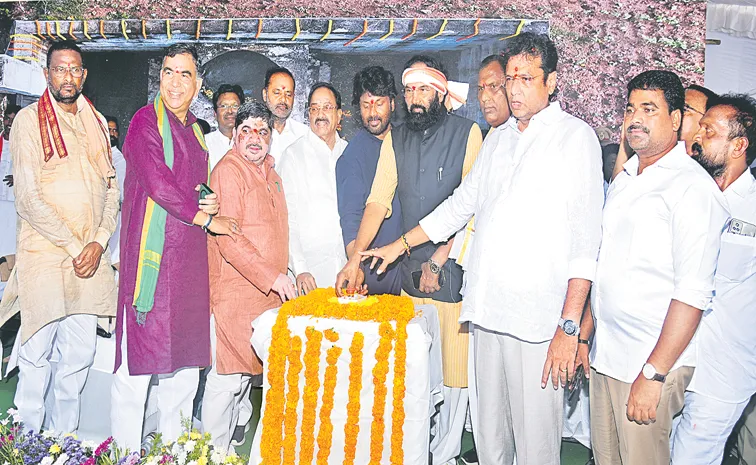 Uttam Kumar Reddy Comments On Nara Lokesh