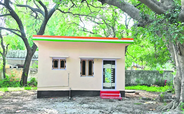 ఇళ్ల నమూనాలు ముమ్మరం