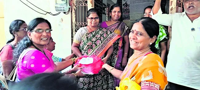 పనిచేయని సెల్ఫోన్లు మాకొద్దు