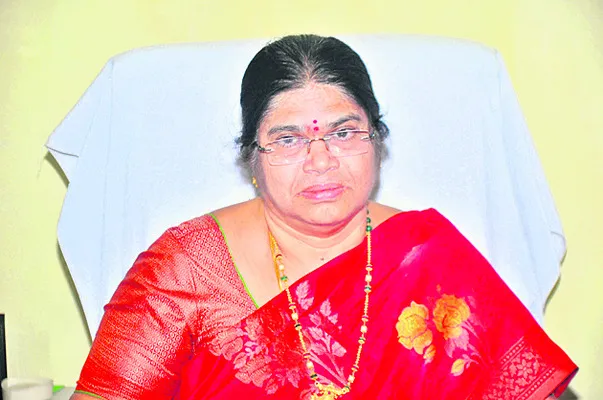 ఇన్చార్జ్ డీఈఓగా నాగపద్మజ