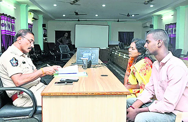 ఎస్పీ గ్రీవెన్సుకు 48 వినతులు