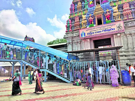 ఉరుకుంద క్షేత్రం.. భక్తజన సంద్రం