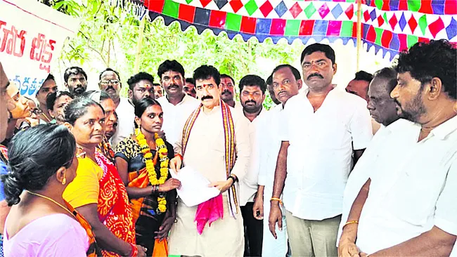 అంగన్వాడీ పోస్టు తారుమారుపై కౌన్సిల్లో చర్చకు కృషి