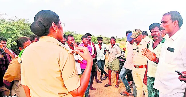 గర్భిణి మృతి కేసులో ముగ్గురు అరెస్ట్