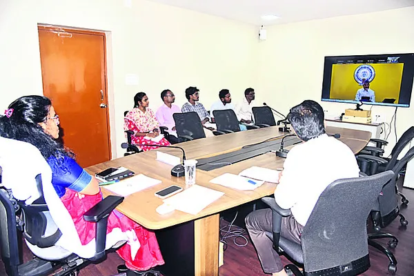 త్వరితగతిన బంగారు కుటుంబాలకు మ్యాపింగ్‌