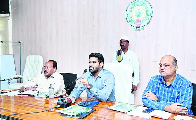 పీ4 మార్గదర్శులకు అవగాహన