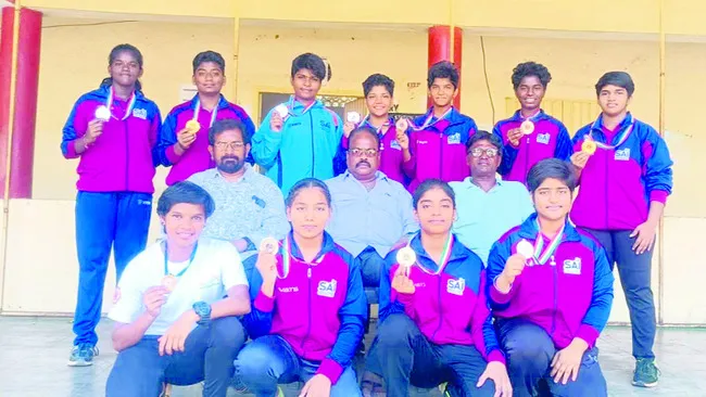 ఏఆర్‌డీజీకే విద్యార్థులు రాష్ట్రస్థాయి పోటీలకు ఎంపిక 