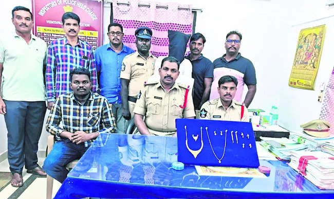 చోరీ కేసులో నిందితుడి అరెస్ట్