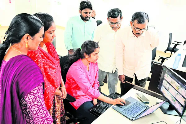 ఐసీసీసీకి అనుసంధానం చేయాలి