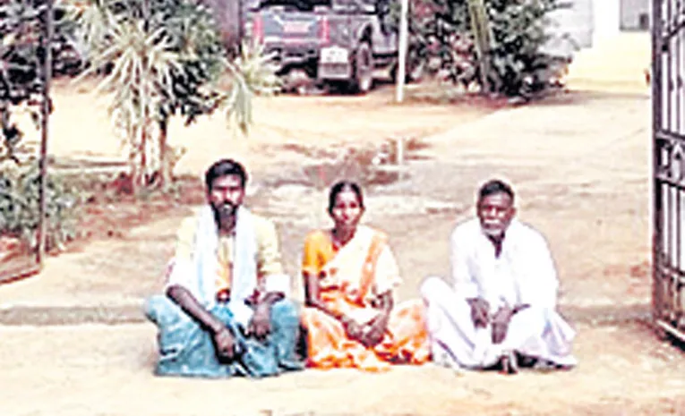 Brahmasamudram SI Over Action On Dalit Family
