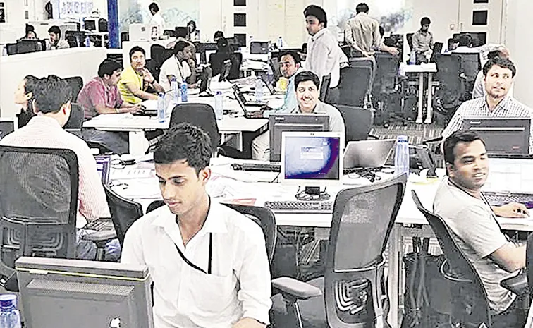 India services PMI at 11-month high in July 2025 on strong demand