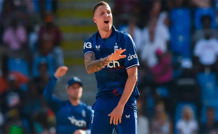England Pacer Brydon Carse Ruled Out Of The Hundred 