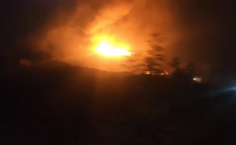 Major Fire Breaks Out At Cold Storage Industry In Annaram