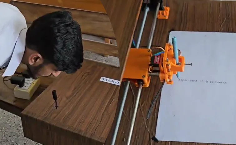 Kerala Student Unveils Talk to Write Device