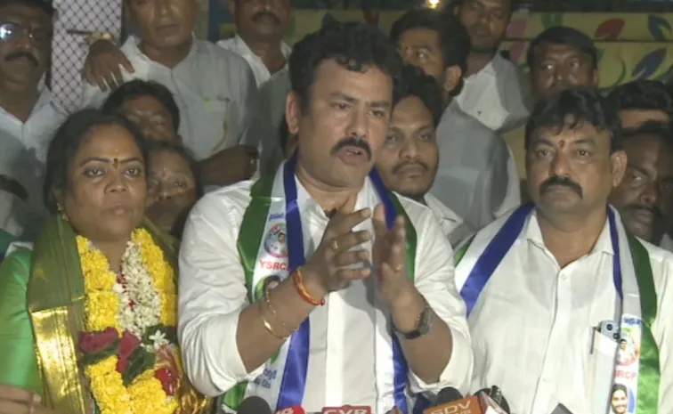 Ysrcp Corporator Padma Reddy Wins Gvmc Standing Committee Election