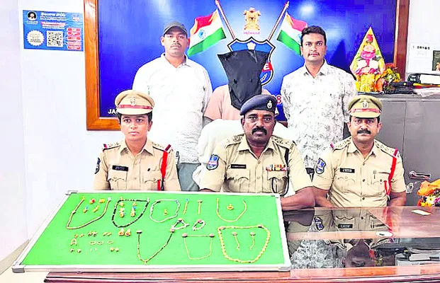 అంతర్రాష్ట్ర దొంగ అరెస్ట్‌